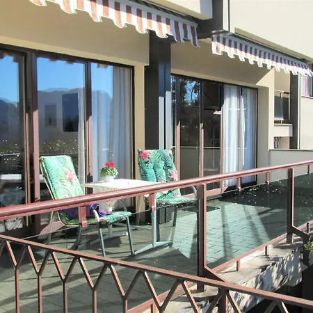 Spacious Apartment In Luino For 5